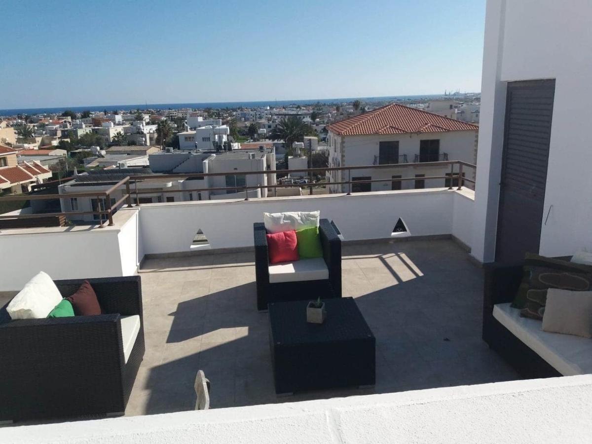 Two Bedroom Duplex :Mountain And Sea View 라르나카 외부 사진