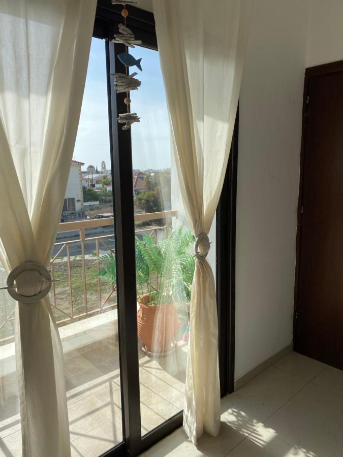 Two Bedroom Duplex :Mountain And Sea View 라르나카 외부 사진